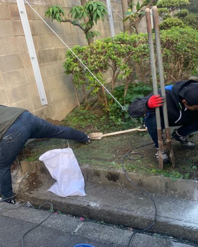 b250a23b-e93f-4c26-8036-ecb04fec5e92