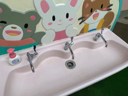 b99e6665-bf3d-4e46-a865-410726313b61